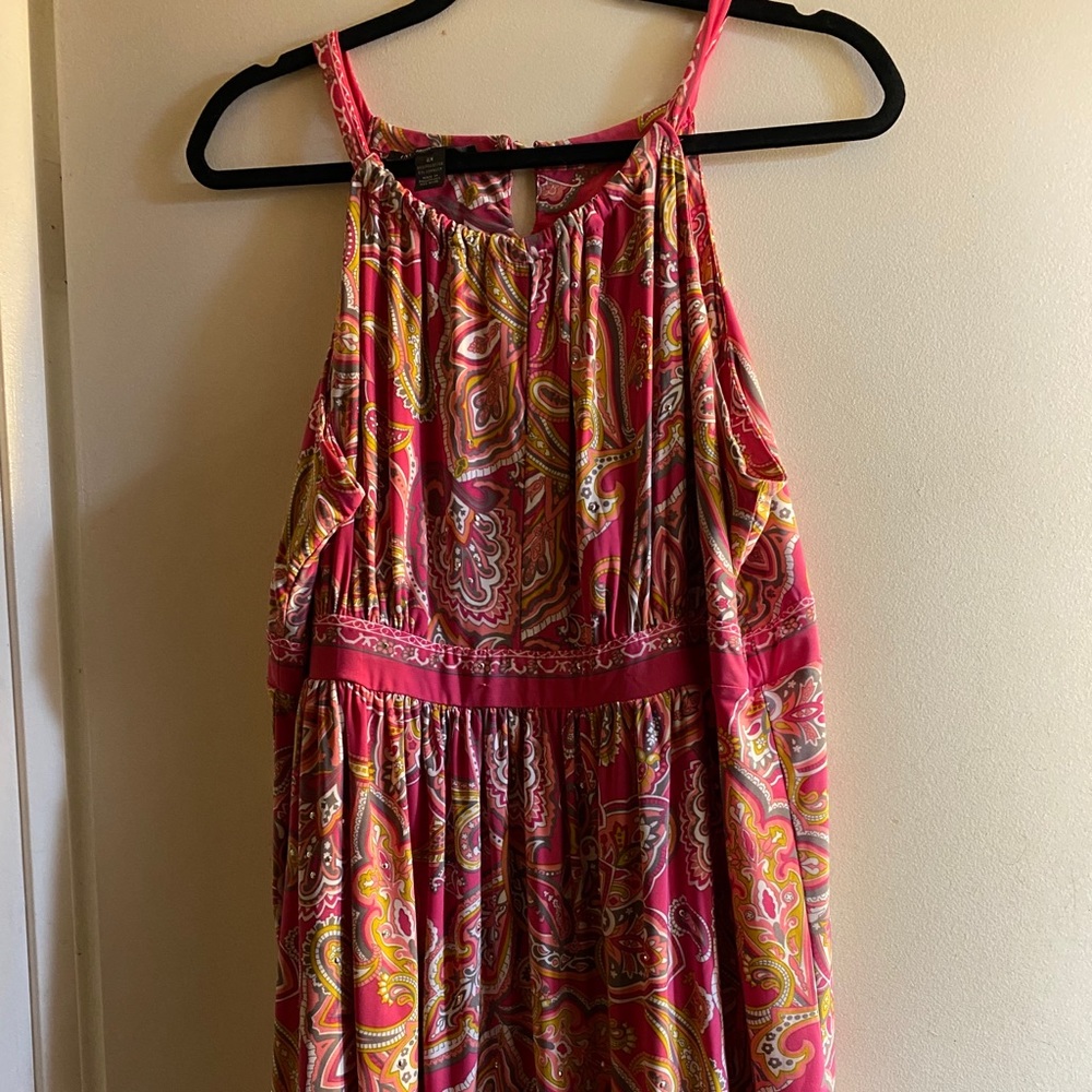 2x Pink Paisley Patterned Tank Top